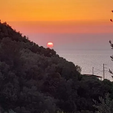 فندق Georgakas